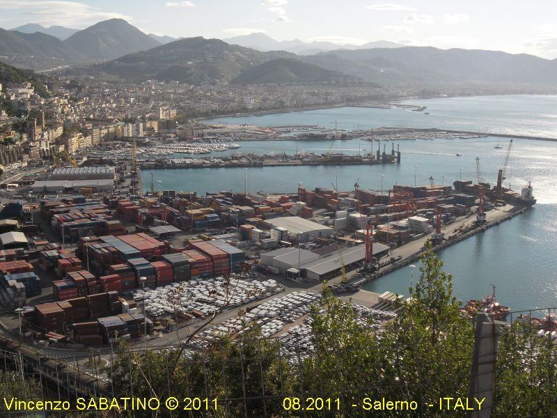 Salerno - ITALY 08.2011.jpg